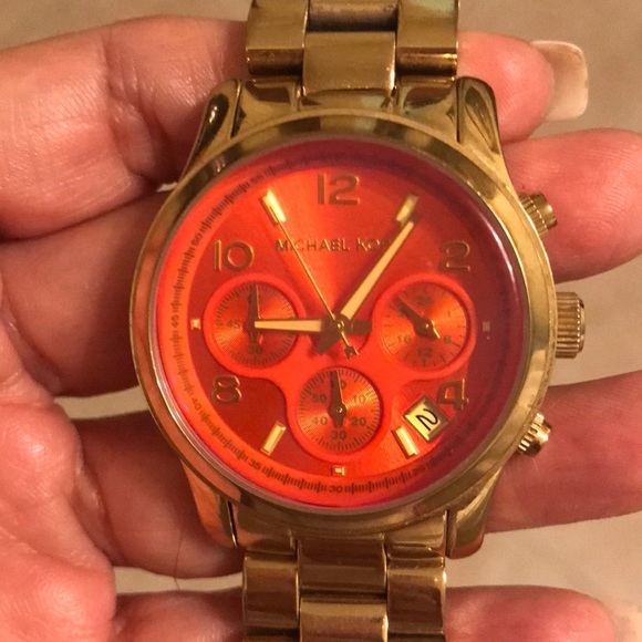 Michael Kors Watch - Picture 4 of 5